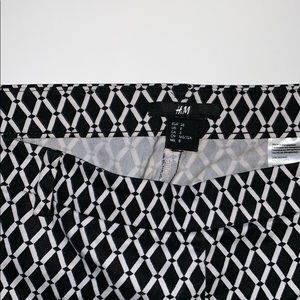 H&M printed pattern ankle pants